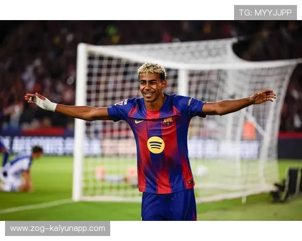 西甲官方举办足球节，推动青少年普及足球运动，足球比赛西甲